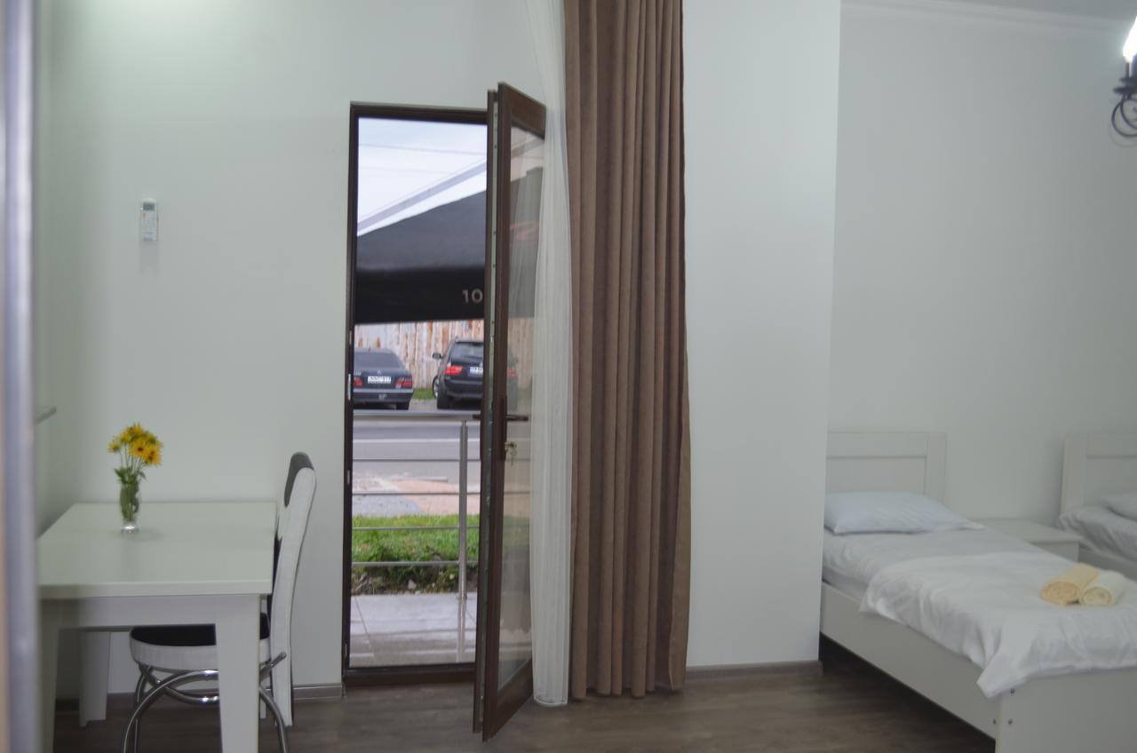 Lia Guest House Kobuleti Εξωτερικό φωτογραφία
