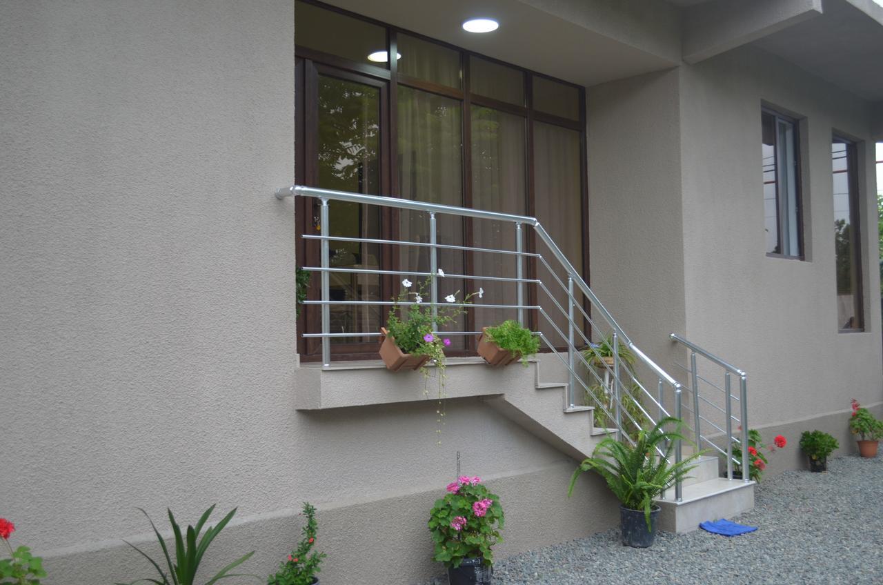 Lia Guest House Kobuleti Εξωτερικό φωτογραφία